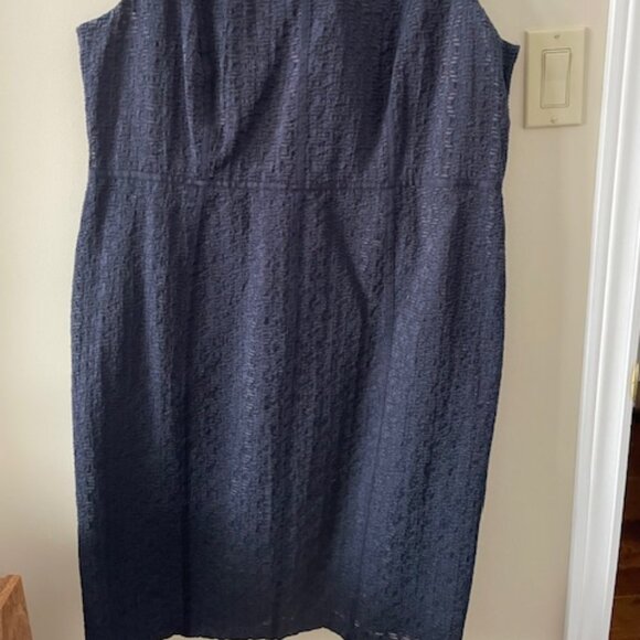 Planet - dress navy - lace overlay over taupe lining - size 14 - Picture 9 of 9
